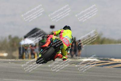 media/Oct-04-2025-CVMA (Sat) [[408bcdd6e4]]/Race 4-Formula Middleweight (Holeshot)/